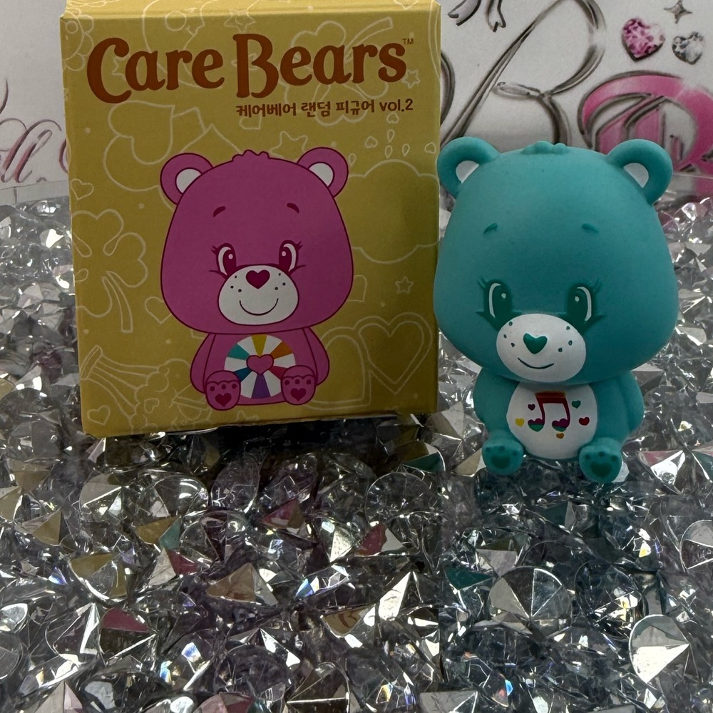 Care Bears mini Teal Mini Figure music Yellow Box Collectible Plush-Style Toy